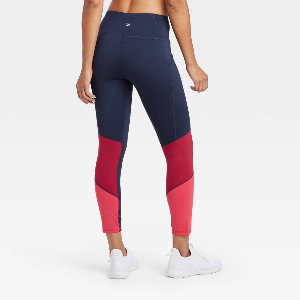 All in Motion hi rise leggings
